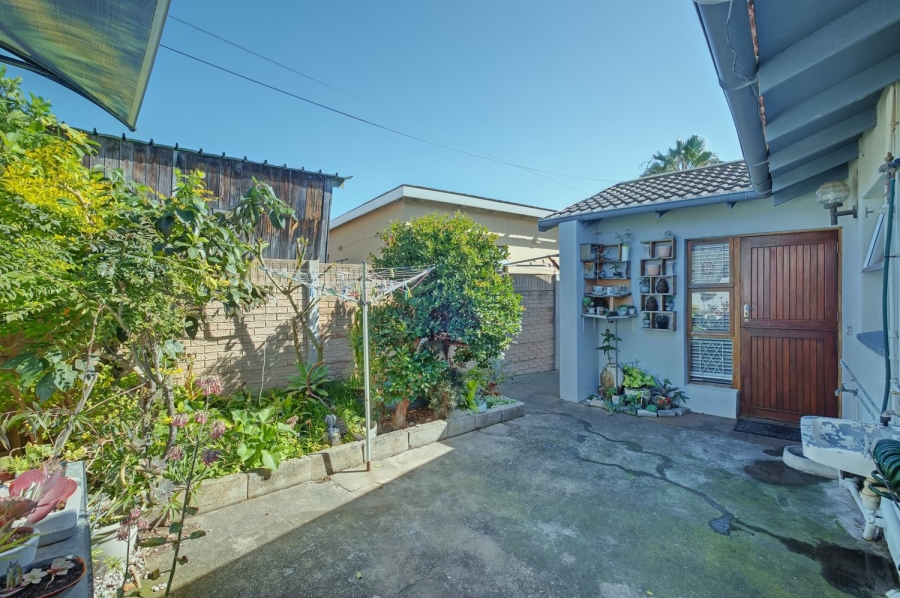 4 Bedroom Property for Sale in Palm Ridge Eastern Cape